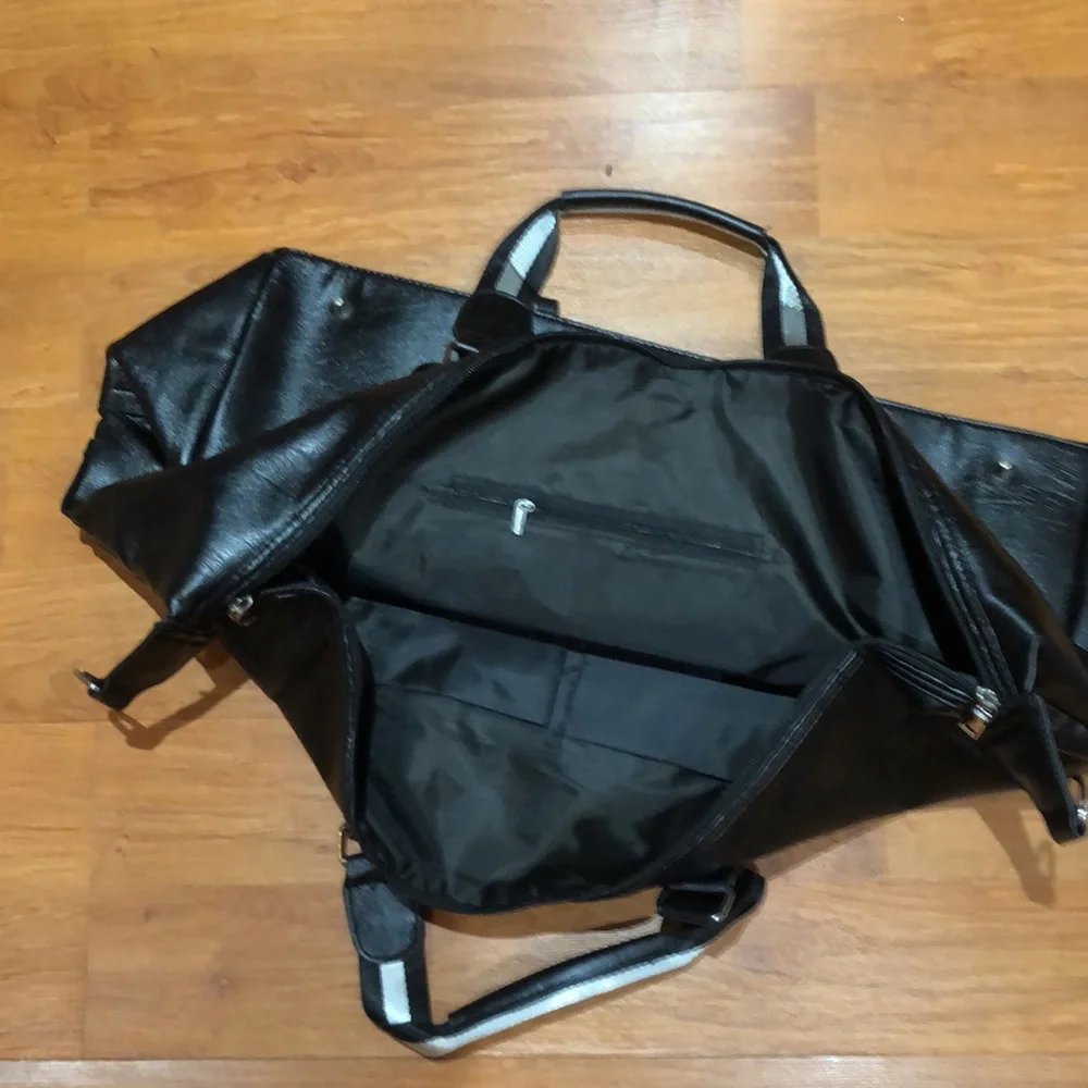 Bags - Picture 5 of 8